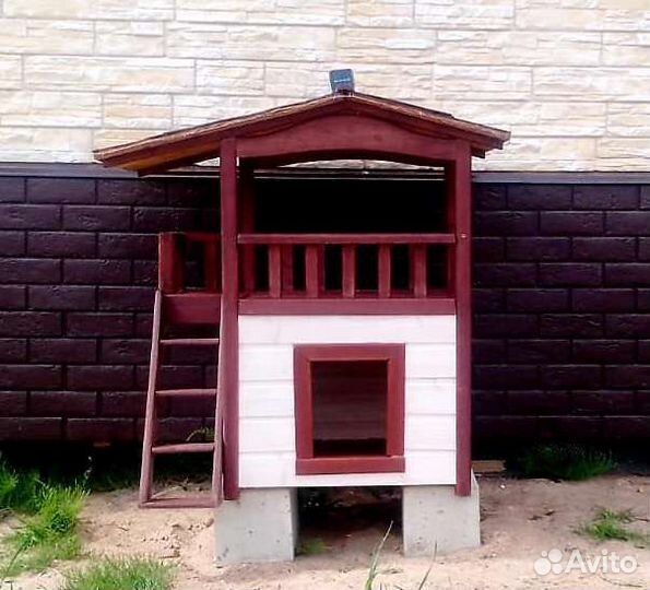 Уличный домик для кошки или маленькой собачки