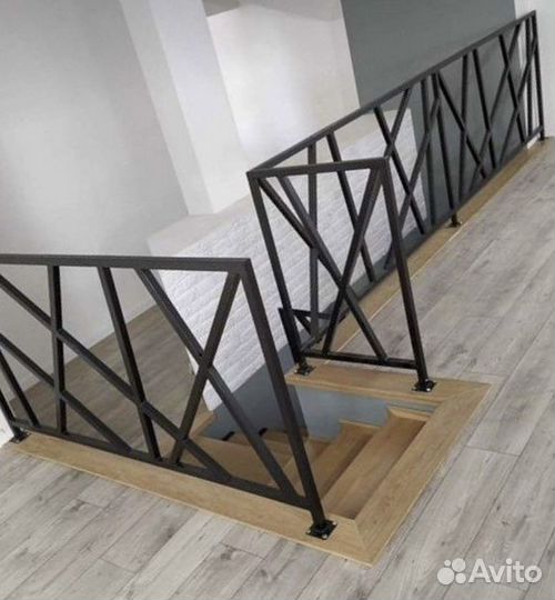 Перила для лестниц