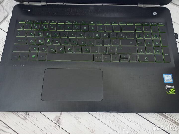 Ноутбук HP Pavilion 15-bc404ur (15.6