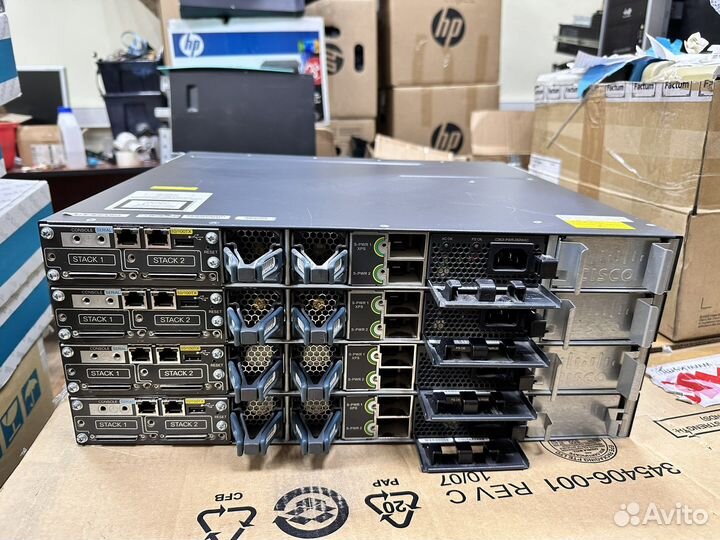 Коммутатор Cisco WS-C3750X-24T-S