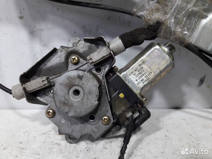 Стеклоподъемник передний правый Nissan Teana J31