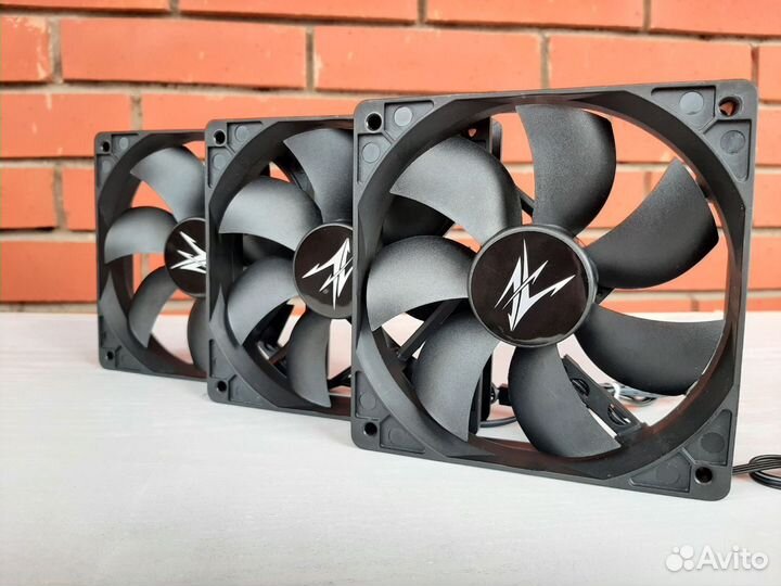 Вентилятор для корпуса zalman 120 мм