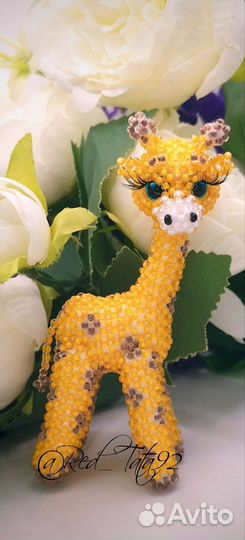 Амигуруми из бисера с ресничками