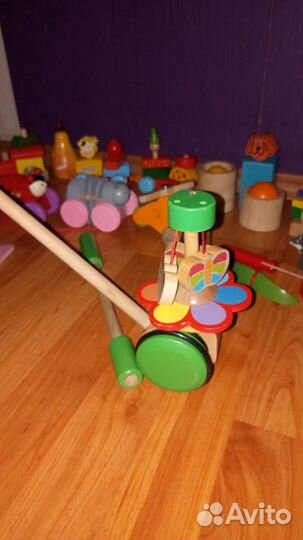 Игрушки деревянные набором