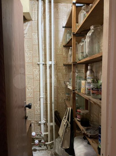 3-к. квартира, 63 м², 1/9 эт.