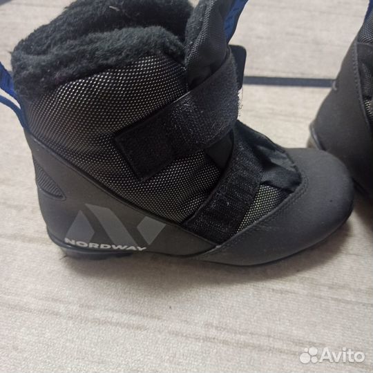 Ботинки лыжные детские