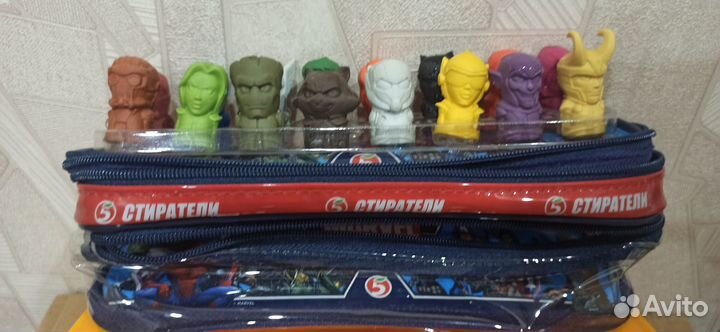 Коллекция ластиков Марвел + пенал