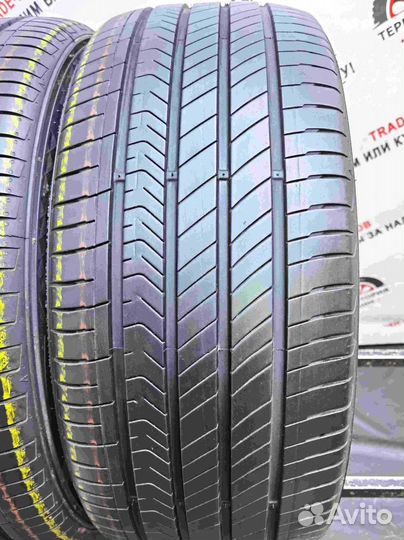 Kumho Majesty 9 Solus TA91 215/55 R17 98W