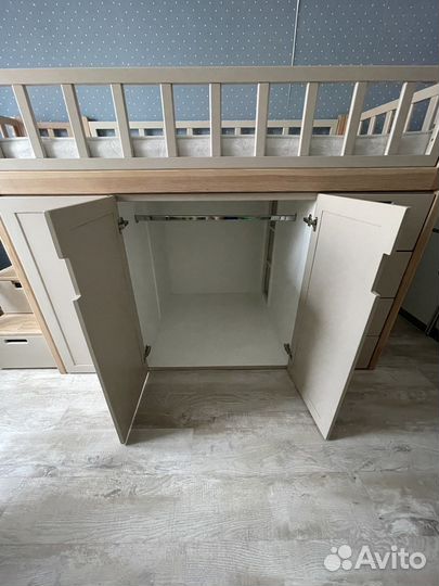 Кровать чердак со шкафом