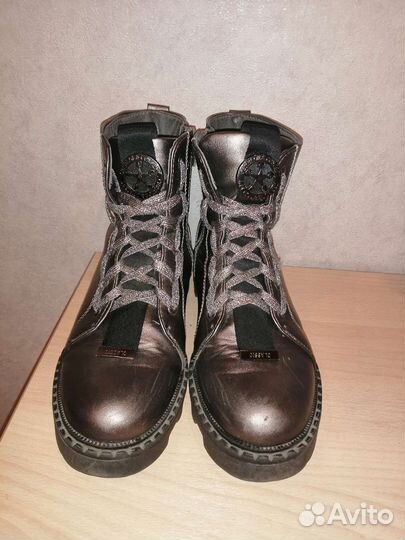 Ботинки демисезонные для девочки 37 размер