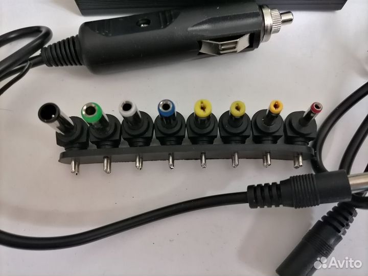 Универсальная зарядка для ноутбука сеть+автомобиль