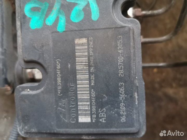 Блок abs suzuki escudo J24B tda4w