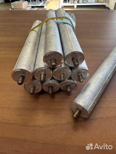 Анод магниевый 180D22+10M6