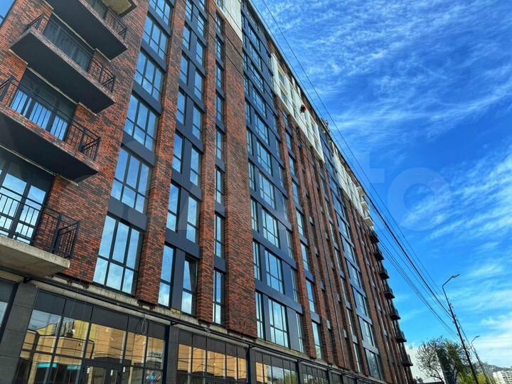 2-к. квартира, 65 м², 9/12 эт.