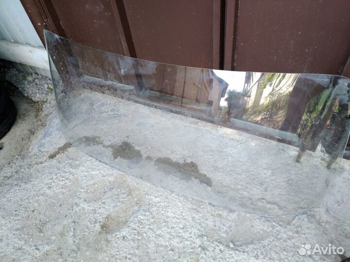 Стекло лобовое и заднее Волга 2101