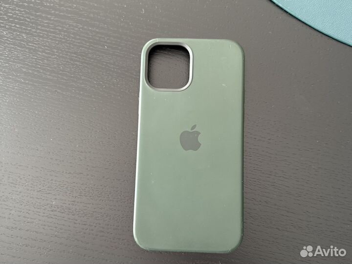 Чехол оригинальный для iPhone 12 / 12 pro