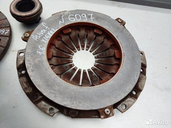 Комплект сцепления Opel Astra F универсал 1.6I