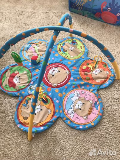 Развивающий коврик