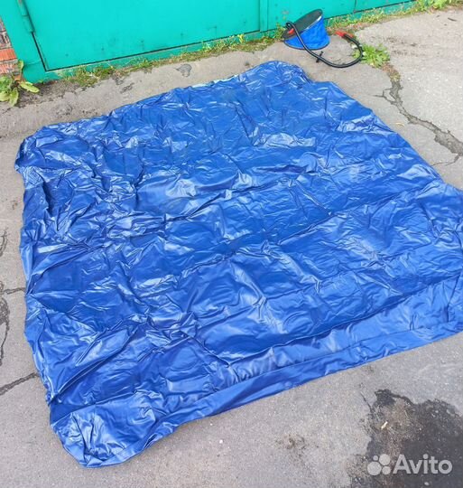 Надувной матрас с насосом