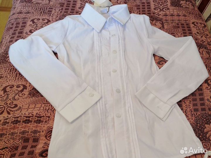 Школьные блузки новые