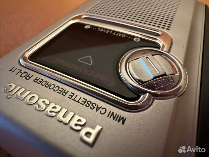 Кассетный плеер (диктофон) Panasonic RQ-L11