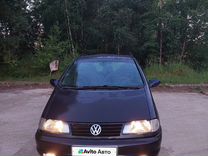 Volkswagen Sharan 2.0 MT, 1998, 180 000 км, с пробегом, цена 365 000 руб.