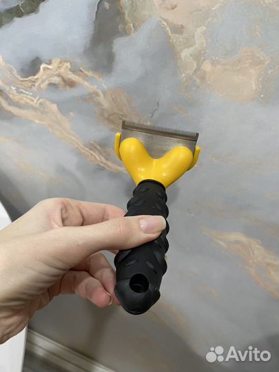 Щетка пуходерка