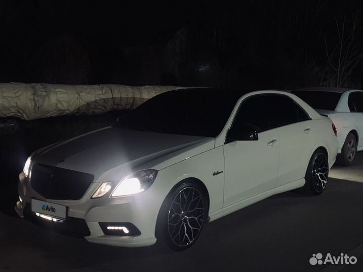 Mercedes-Benz E-класс 1.8 AT, 2011, 220 000 км