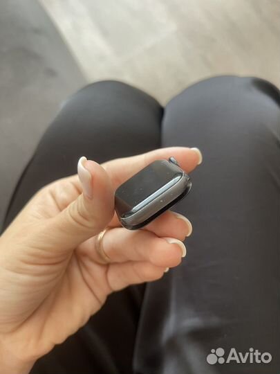 Apple watch se 40мм оригинал