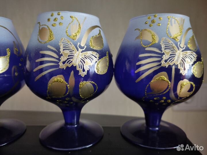 Бокалы для вина или шампанского