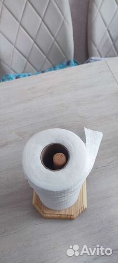 Держатель для бумажных полотенец