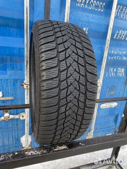 Goodyear UltraGrip Performance 2 225/40 R18