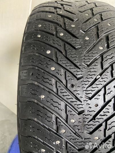 Nokian Tyres Hakkapeliitta 8 245/50 R18 100T