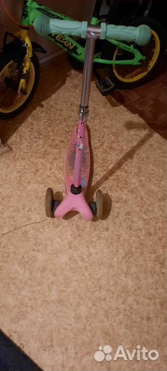 Самокат детский трехколесный