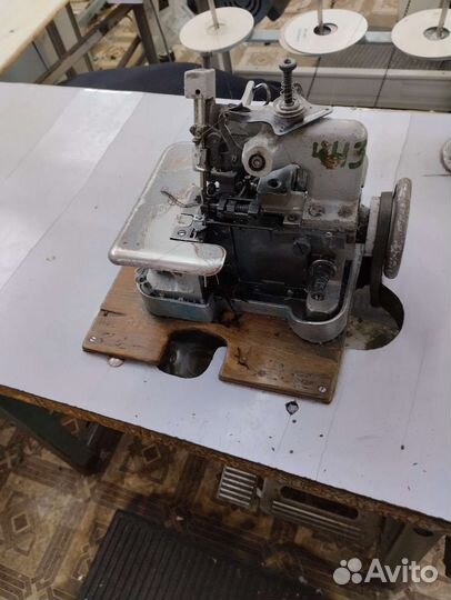 Оверлок для швейной машины