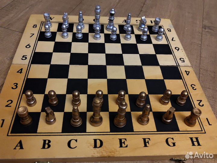 Шахматы деревянные