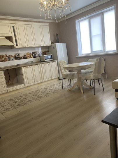 3-к. квартира, 90,9 м², 14/17 эт.