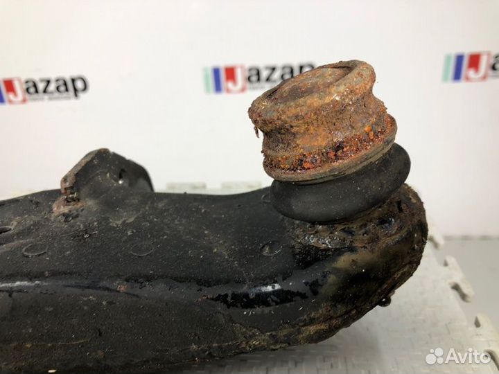 Рычаг подвески передний правый Subaru Legacy BM