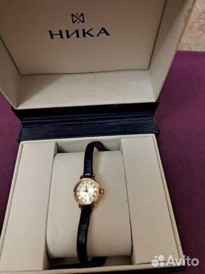 Золотые часы ника женские