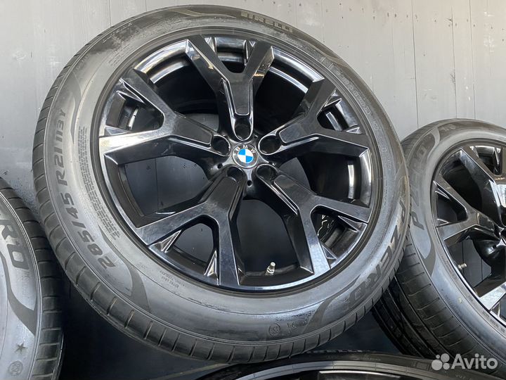 Оригинальные колеса на BMW X7 G07 R21