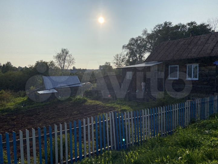 Дом 32 м² на участке 23 сот.