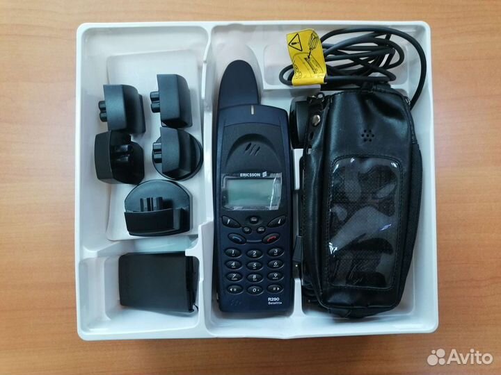 Спутниковый телефон Ericsson R290