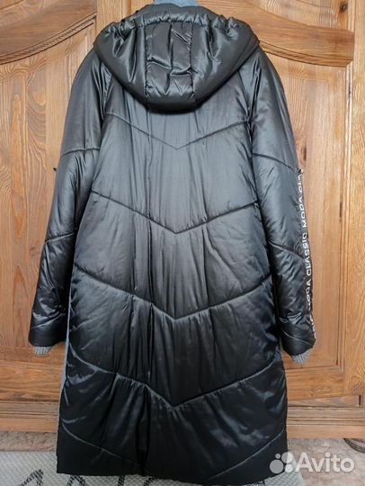 Пальто на девочку 146