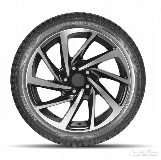 Kumho WinterCraft Ice Wi32 215/65 R17 103T