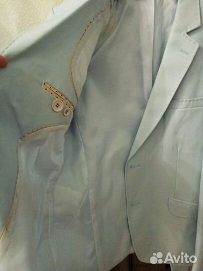 Костюм тройка