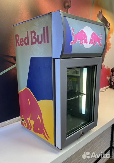 Барный холодильник Red Bull