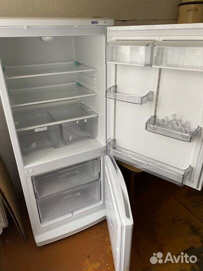 Холодильник