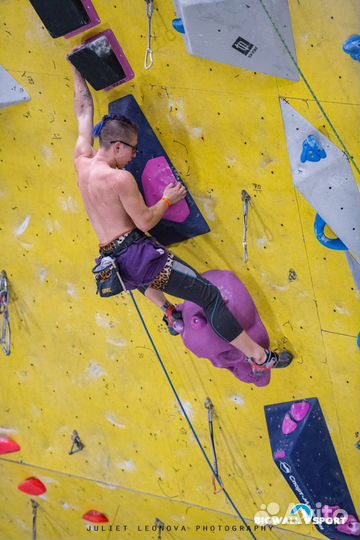 Тренер по скалолазанию