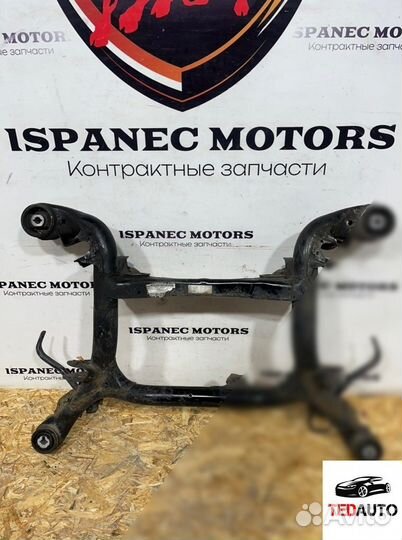 Балка подвески задняя, audi Q7 2016