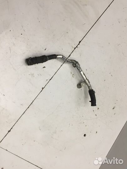 Трубка системы охлаждения (Volkswagen Touareg)